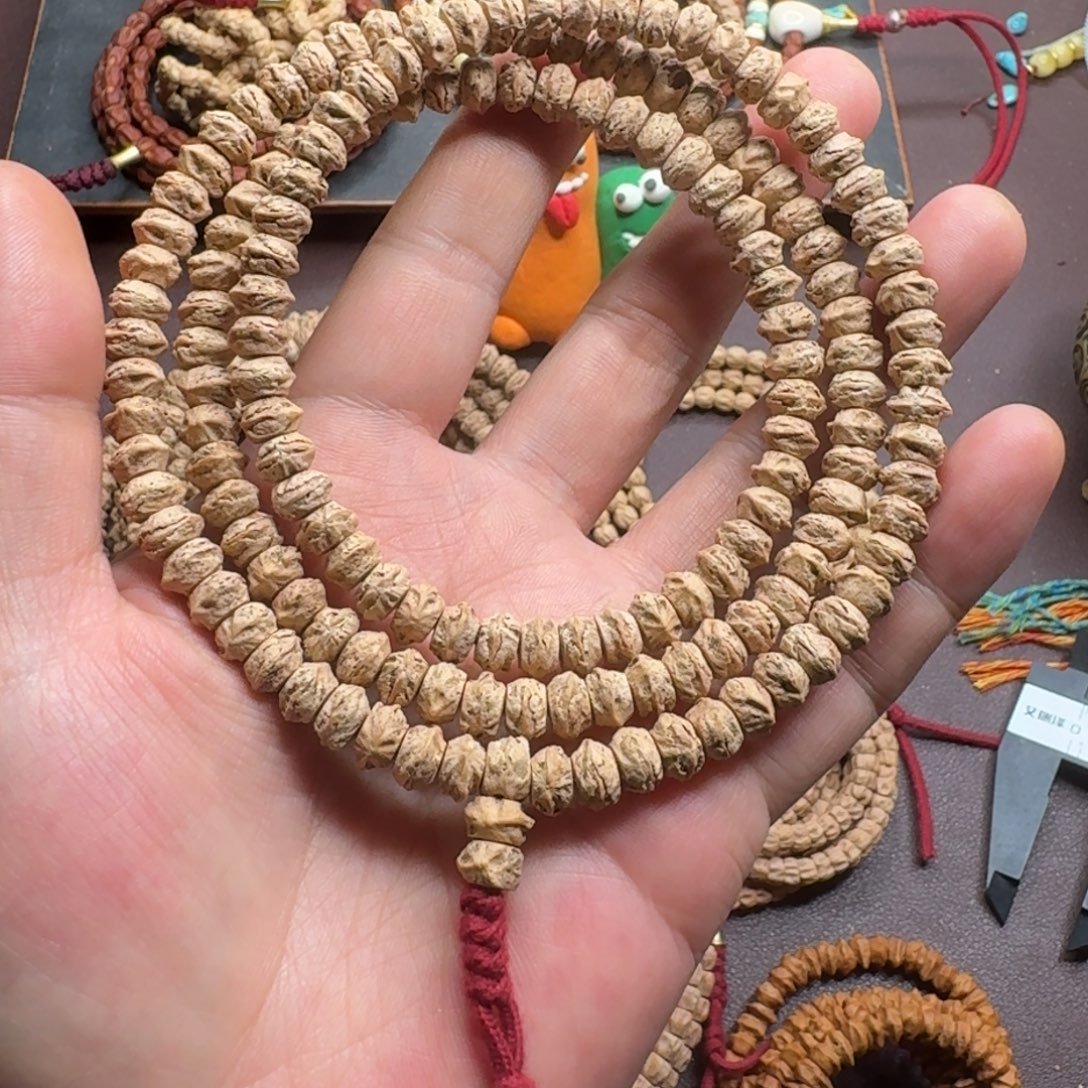 祢***月吊坠柏香籽/百香籽