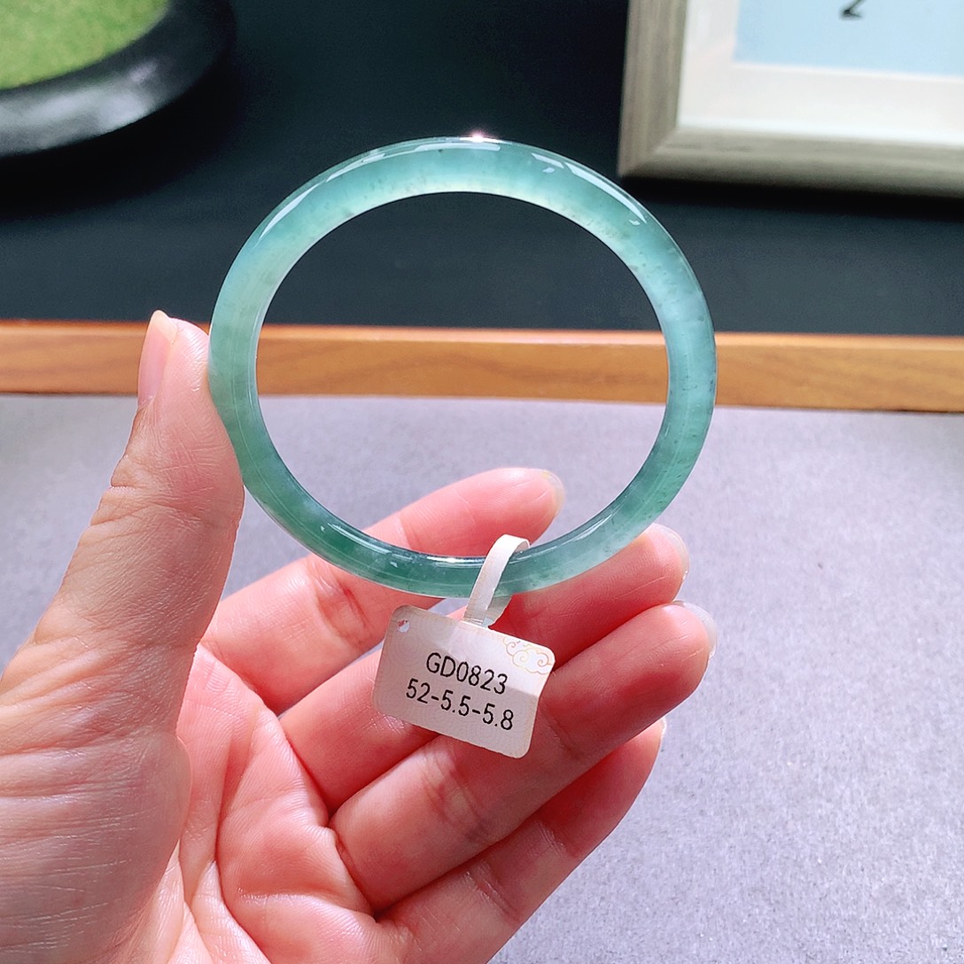 未镶嵌手镯翡翠天然翡翠手镯a货