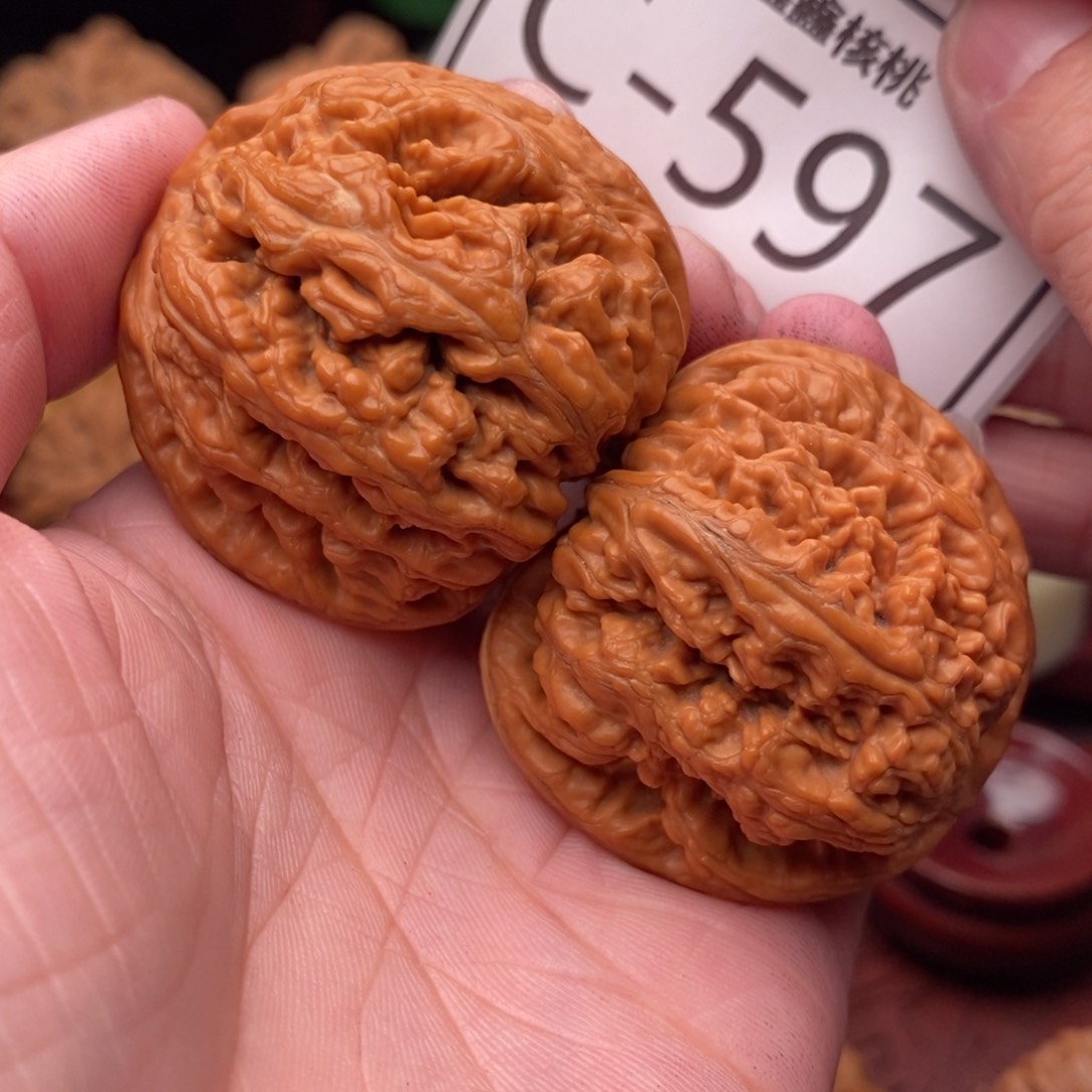 文玩核桃把件粗筋42