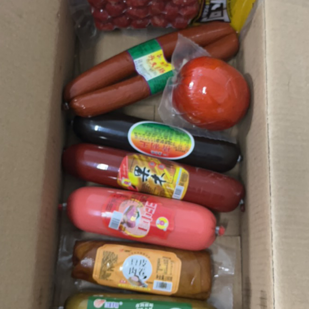 主播推荐多种口味组合8个火腿圆肚果木王中王鸡肉淀粉肉枣水晶肠