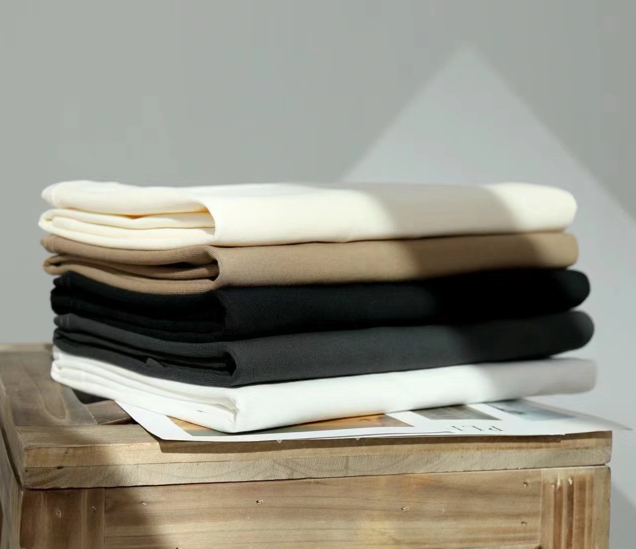 【现2110-2号 男款藏青V领保暖上衣】姐妹服饰5店