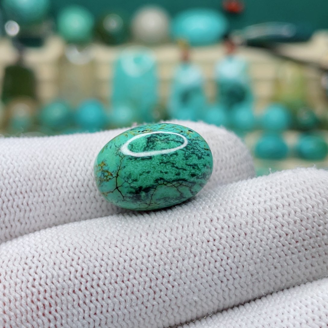 未镶嵌绿松石珠宝奇石