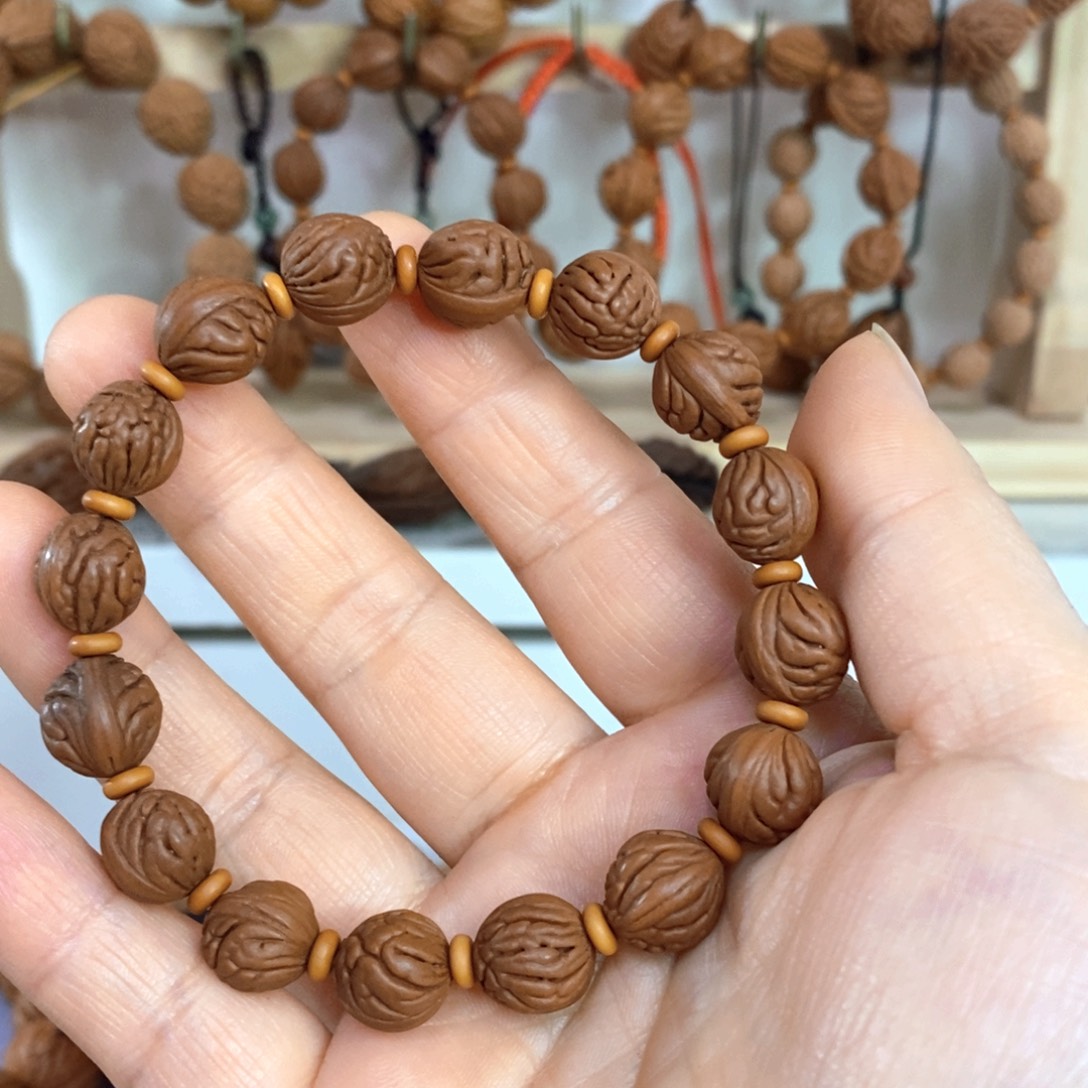 妖***妖手串桃核1111111111