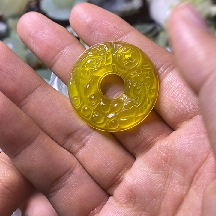 岫玉岫玉颈饰未镶嵌