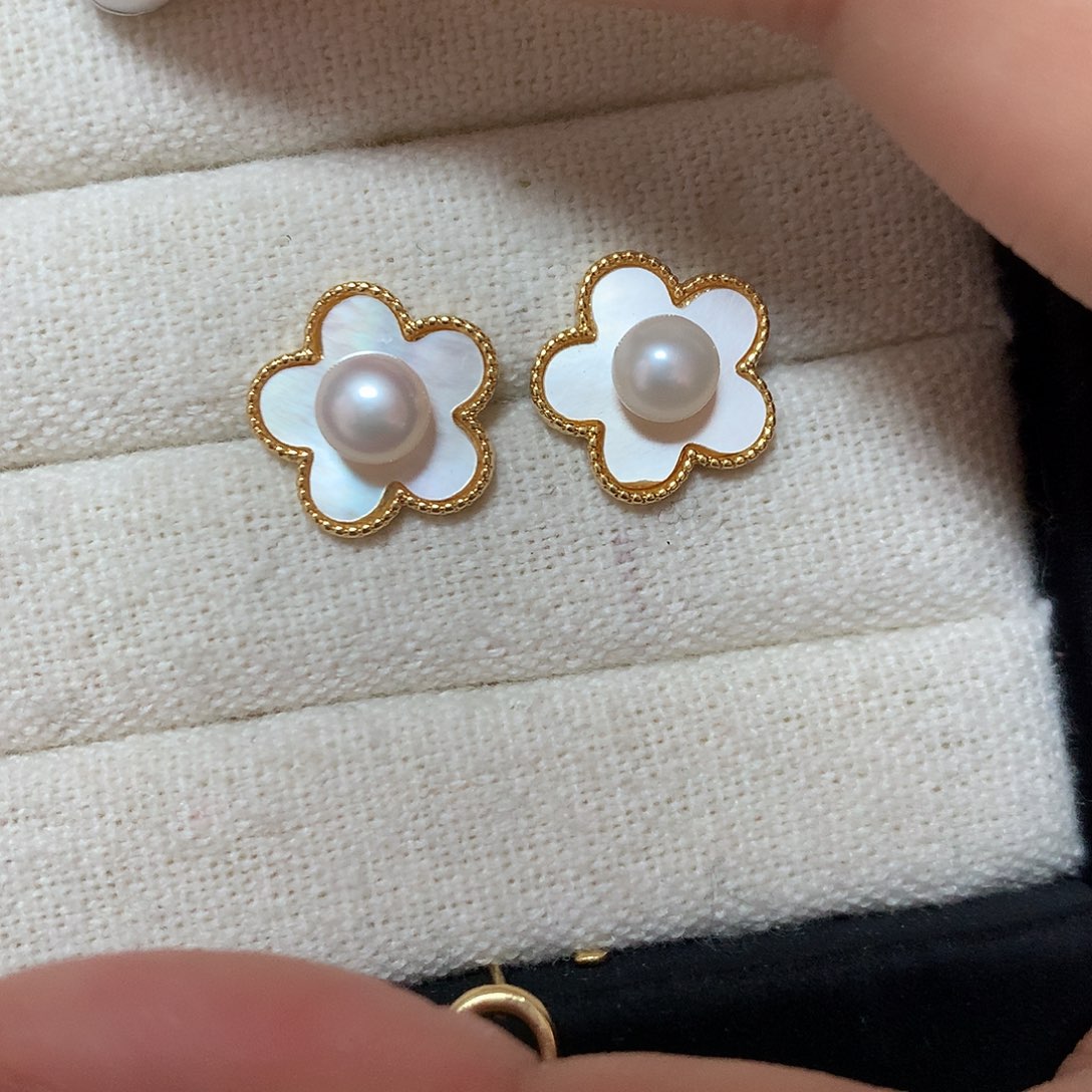 淡水珍珠耳饰合金