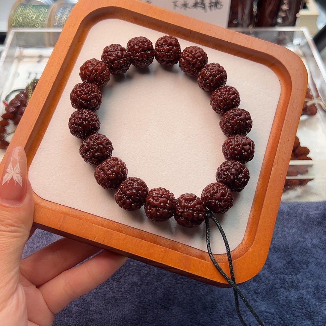 吊坠金刚菩提16+龙珠单圈