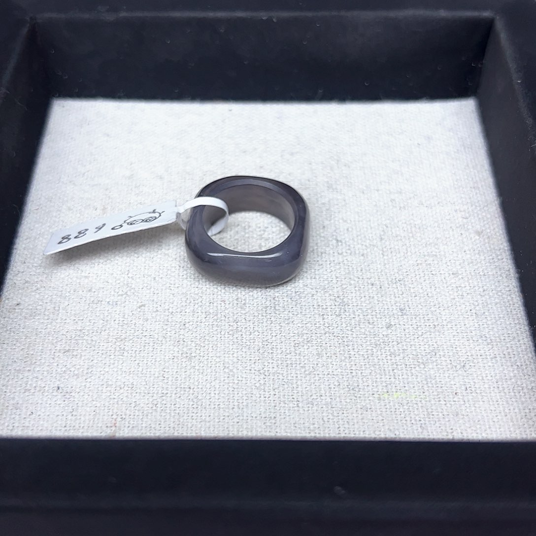 和田玉戒指未镶嵌14号葡萄奶盖 方圆