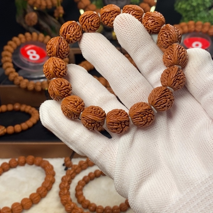 桃核吊坠秦岭龙纹