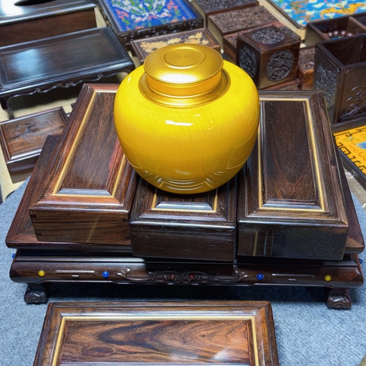 紫檀木类成套家具