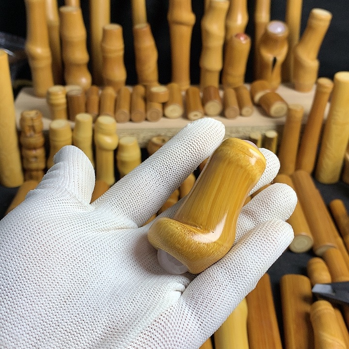 【闪购商品】H****n实心玉竹红皮转珠