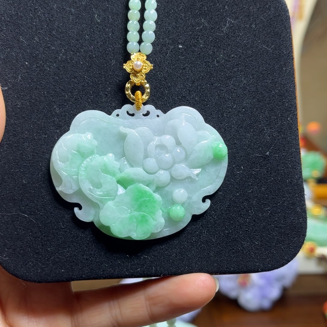 翡翠未镶嵌颈饰天然翡翠