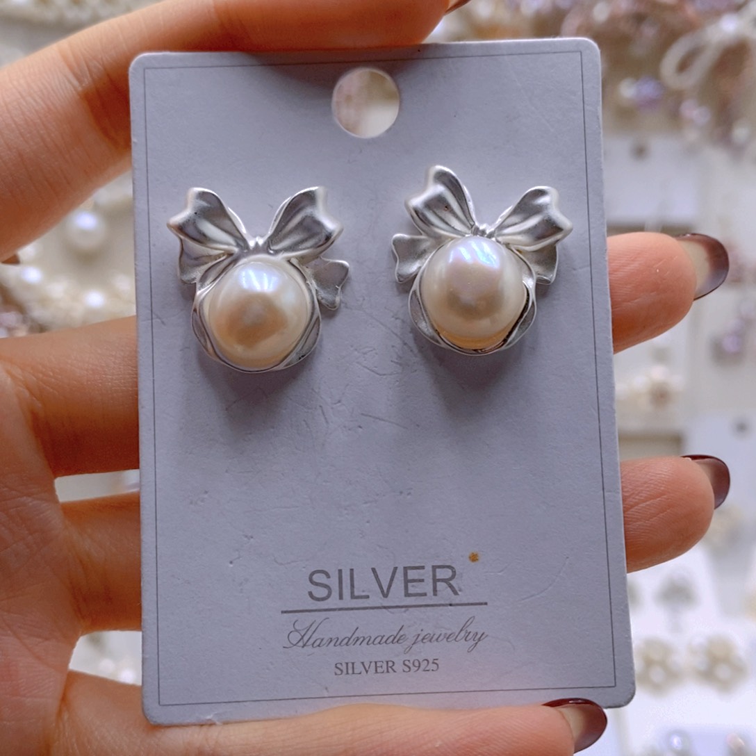 银S925镶嵌耳饰淡水珍珠果***笑