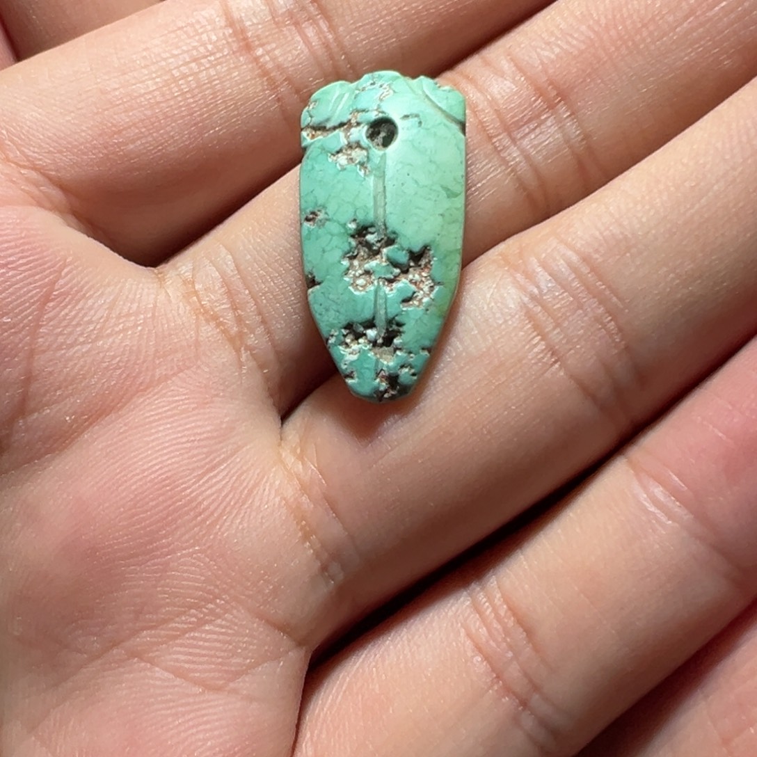 松***照玛瑙/玉髓未镶嵌珠子。