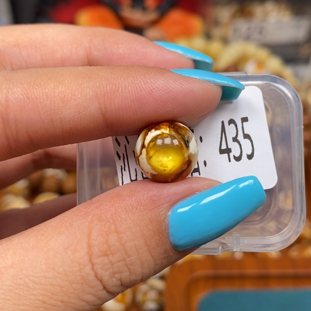 蜜蜡未镶嵌珠宝奇石435