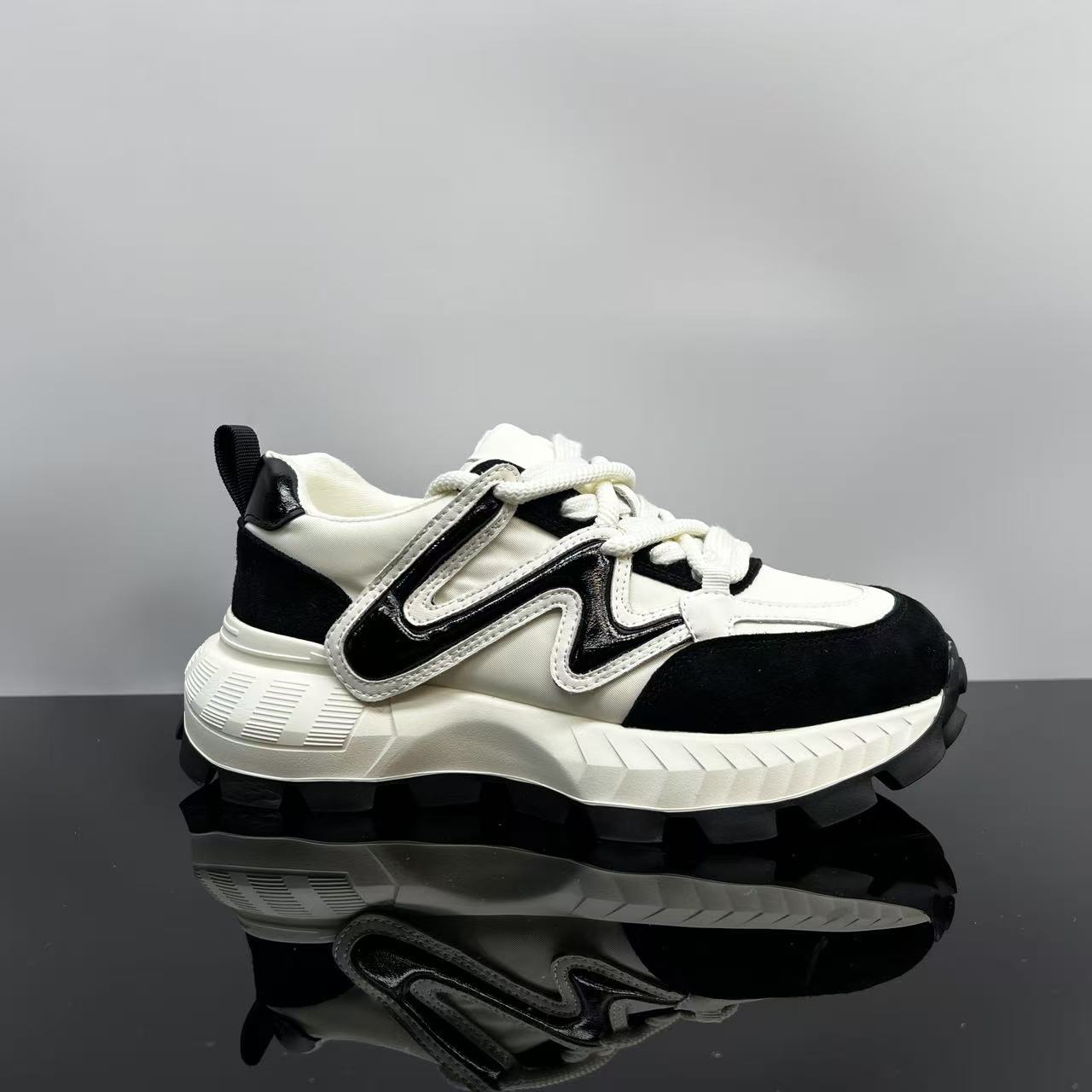 冬季上新经典时尚休闲潮流女鞋百搭冷粘工艺欧若风老爹鞋 X 8101