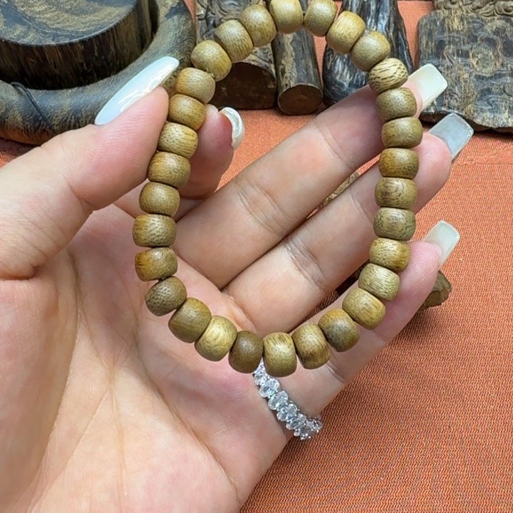 大叶紫檀（黑酸枝木类）