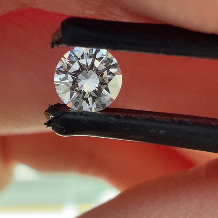 天然钻石15分裸钻