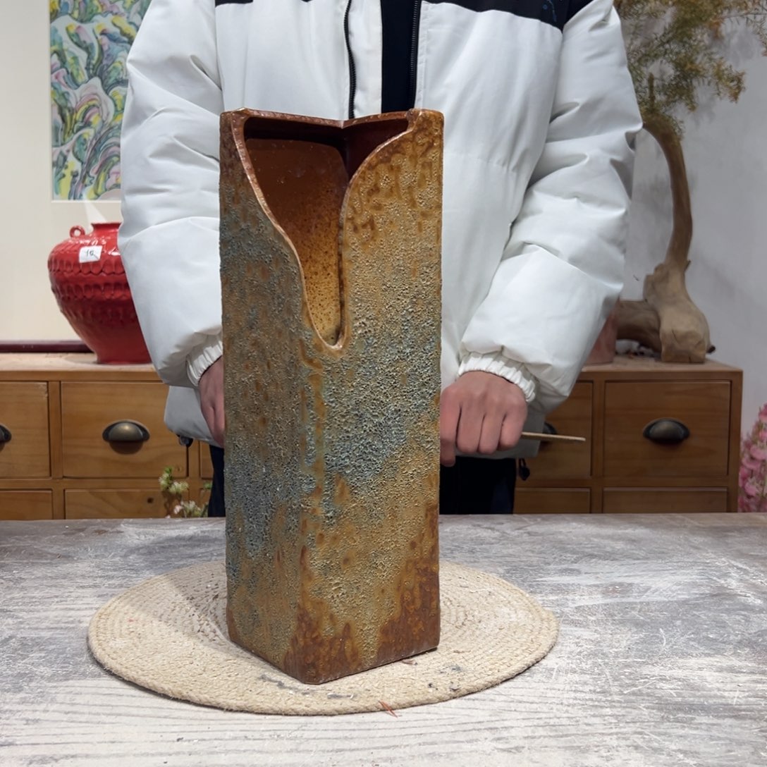 摆件陶瓷花瓶高33口15
