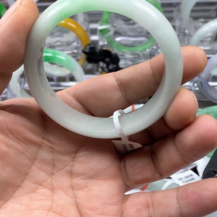 丁****你闪购为准一图一物