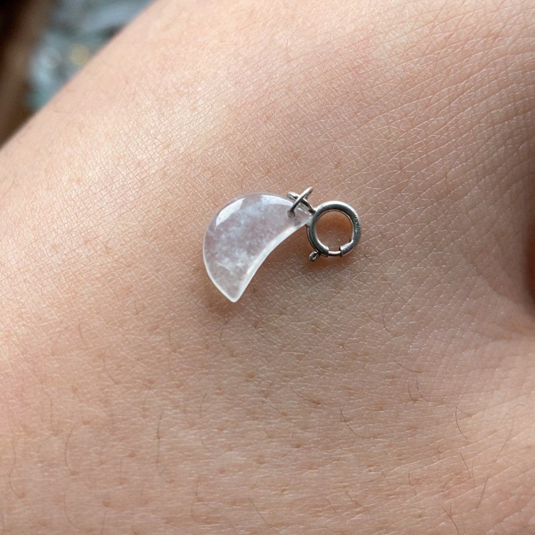 翡翠颈饰未镶嵌如果