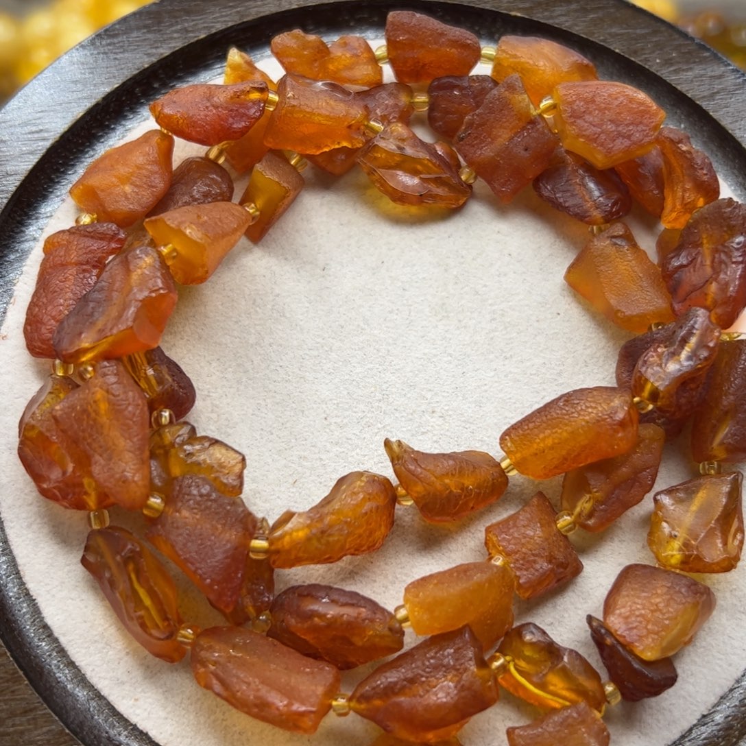 琥珀未镶嵌珠宝奇石