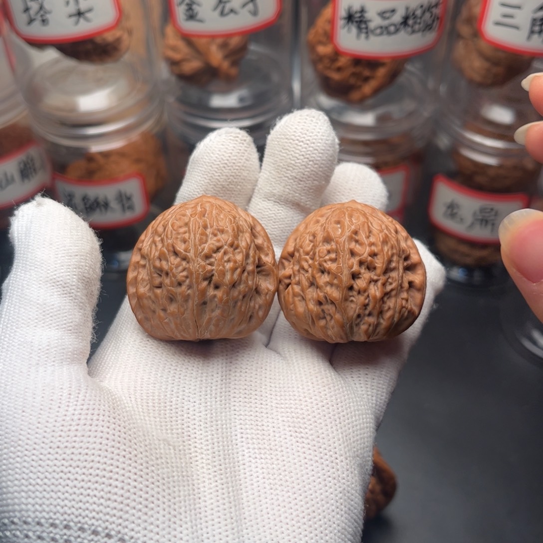 文玩核桃把件38原桩铁锤妹妹全品