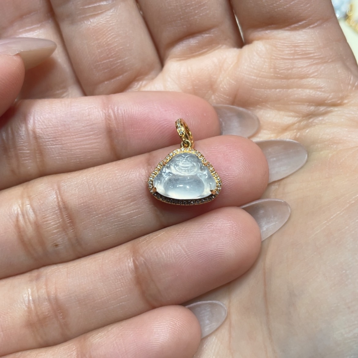 【闪购商品】翡翠吊坠(不含链)18K金镶嵌✨****