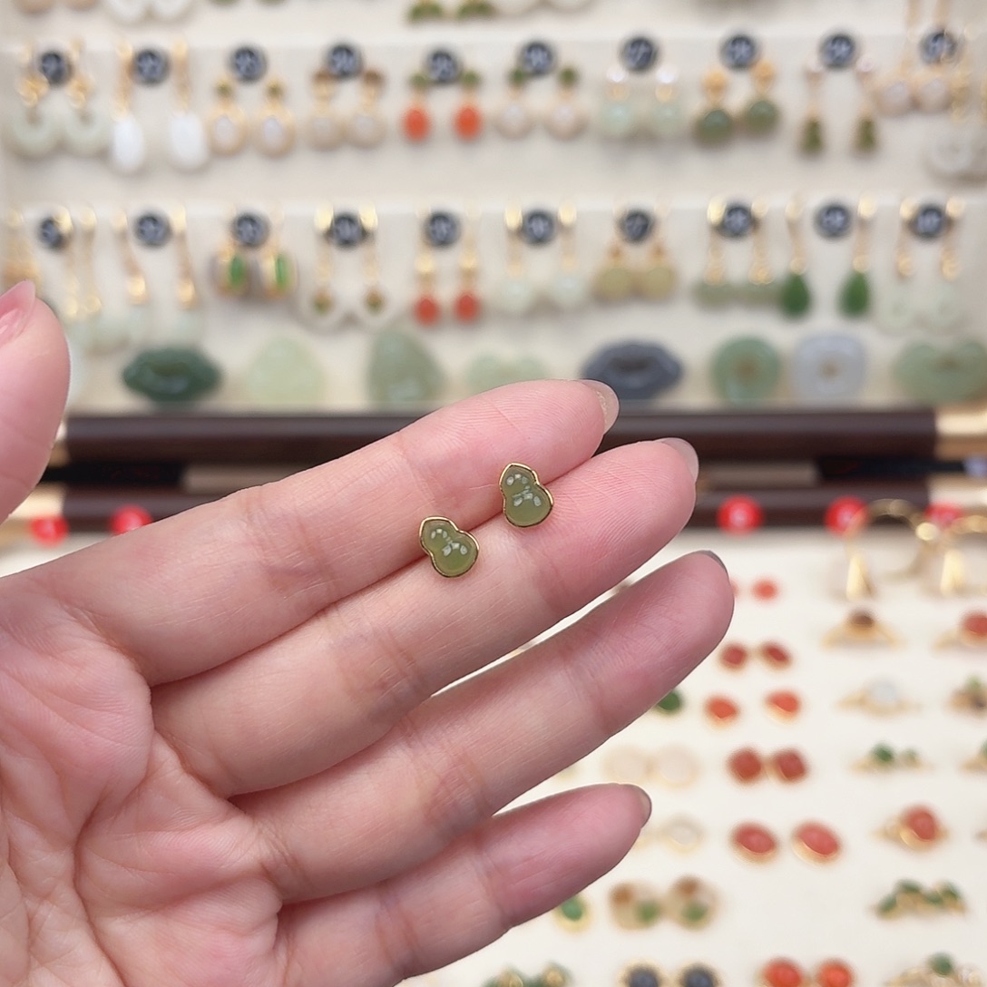 银S925镶嵌和田玉耳饰