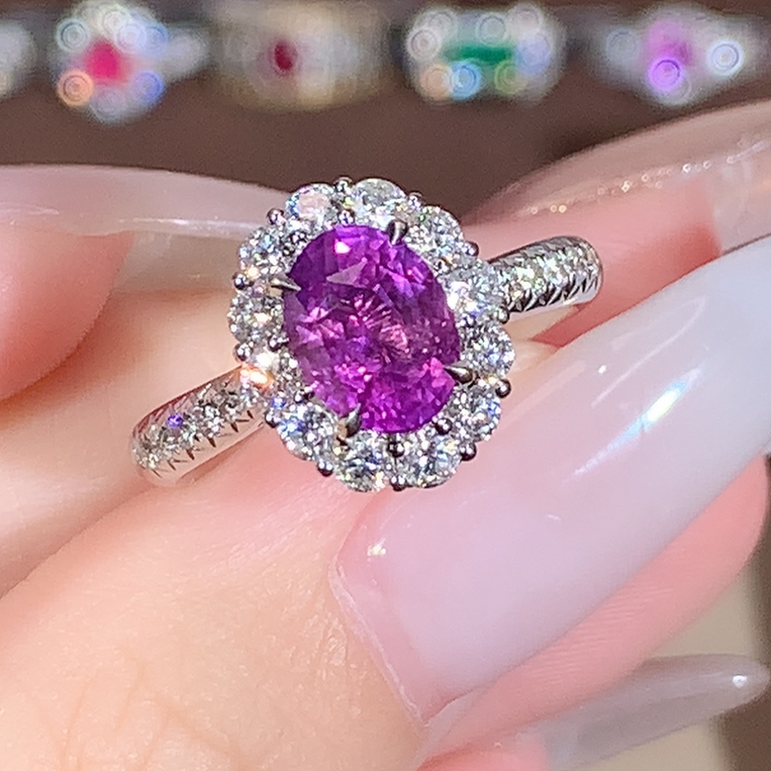 戒指彩色蓝宝石18K金镶嵌2.04ct/天然宝石/七天无理由