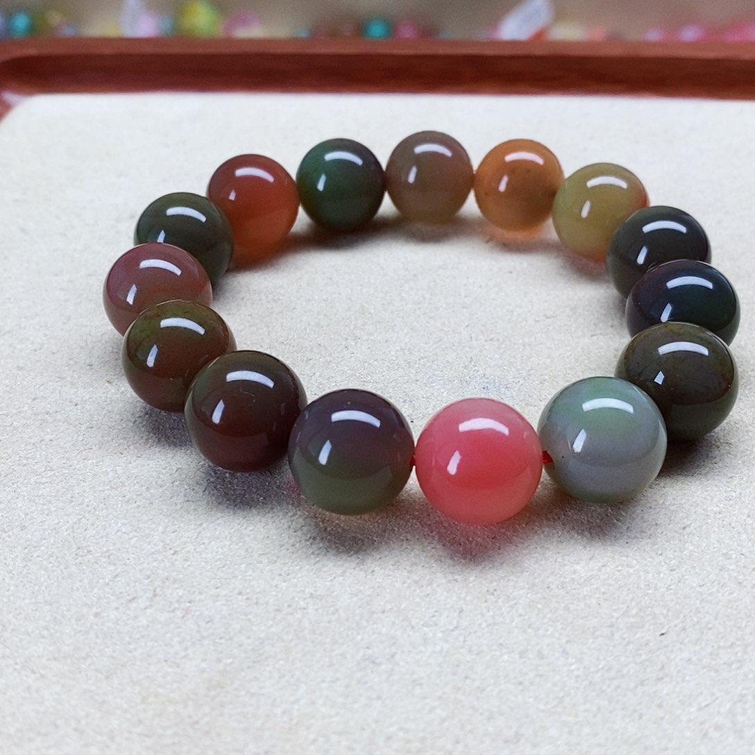 玛瑙手饰未镶嵌盐源055