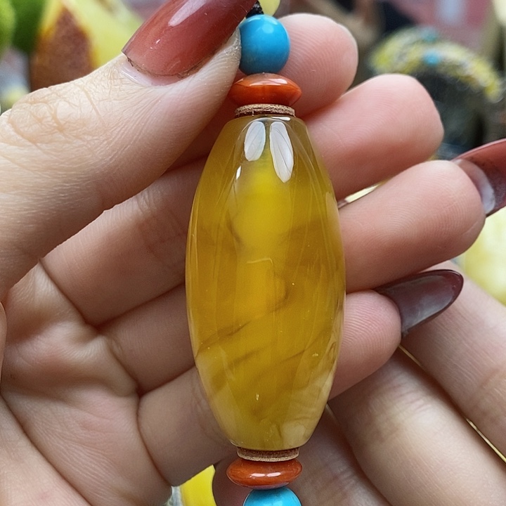 琥珀颈饰未镶嵌吊坠