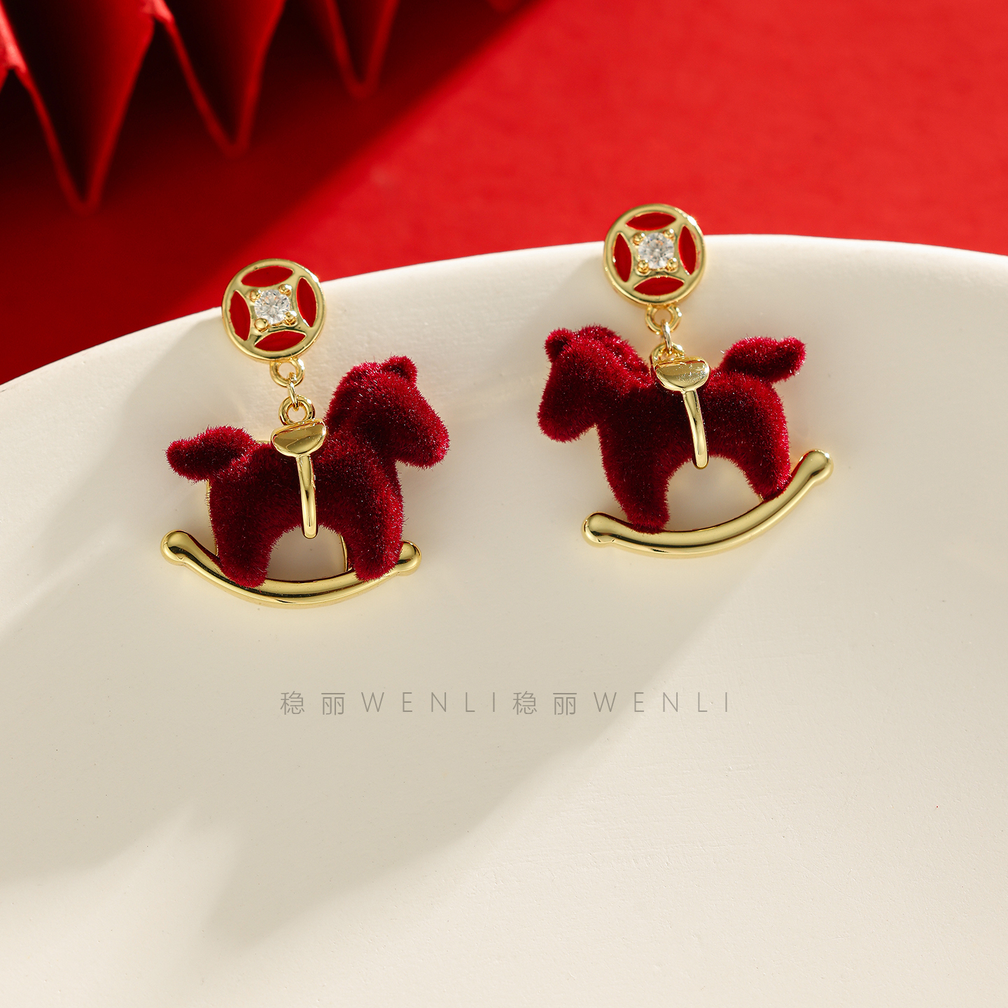 铜合金耳饰 可爱喜庆新中式国风耳夹女无耳洞新款马年本命年耳饰