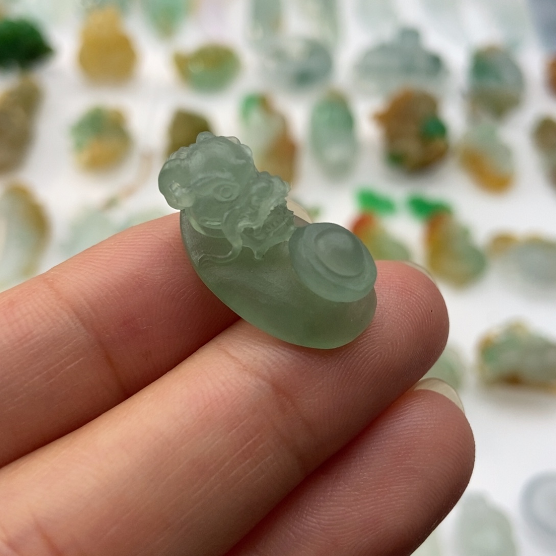 定制翡翠未镶嵌123560656