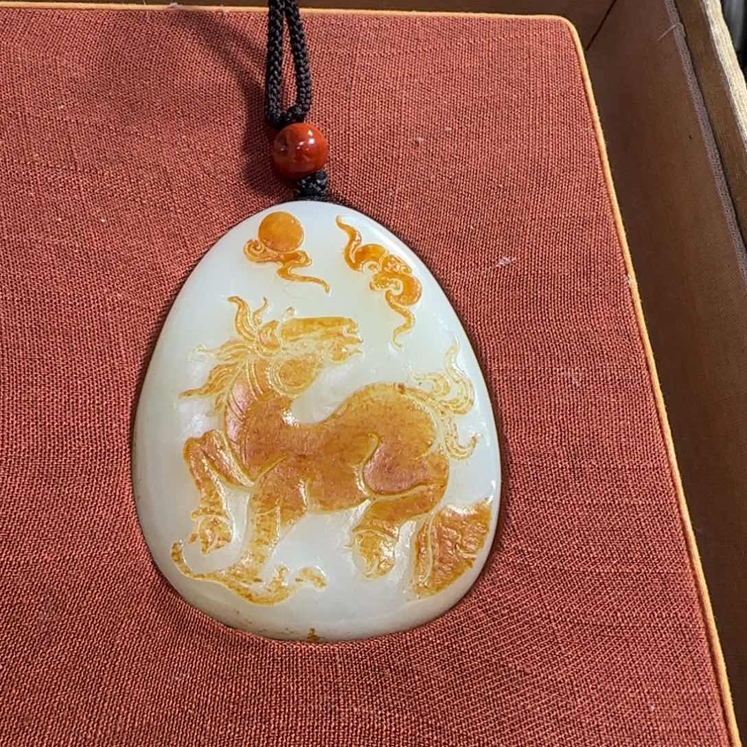 和田玉挂件未镶嵌