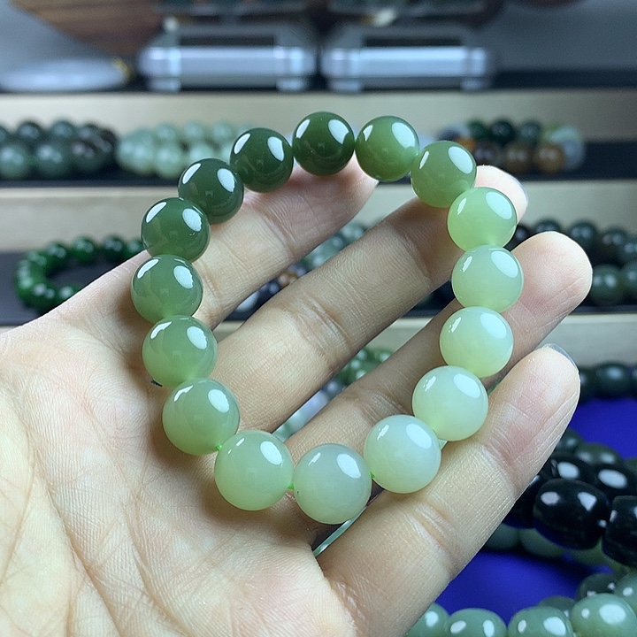 和田玉手串未镶嵌