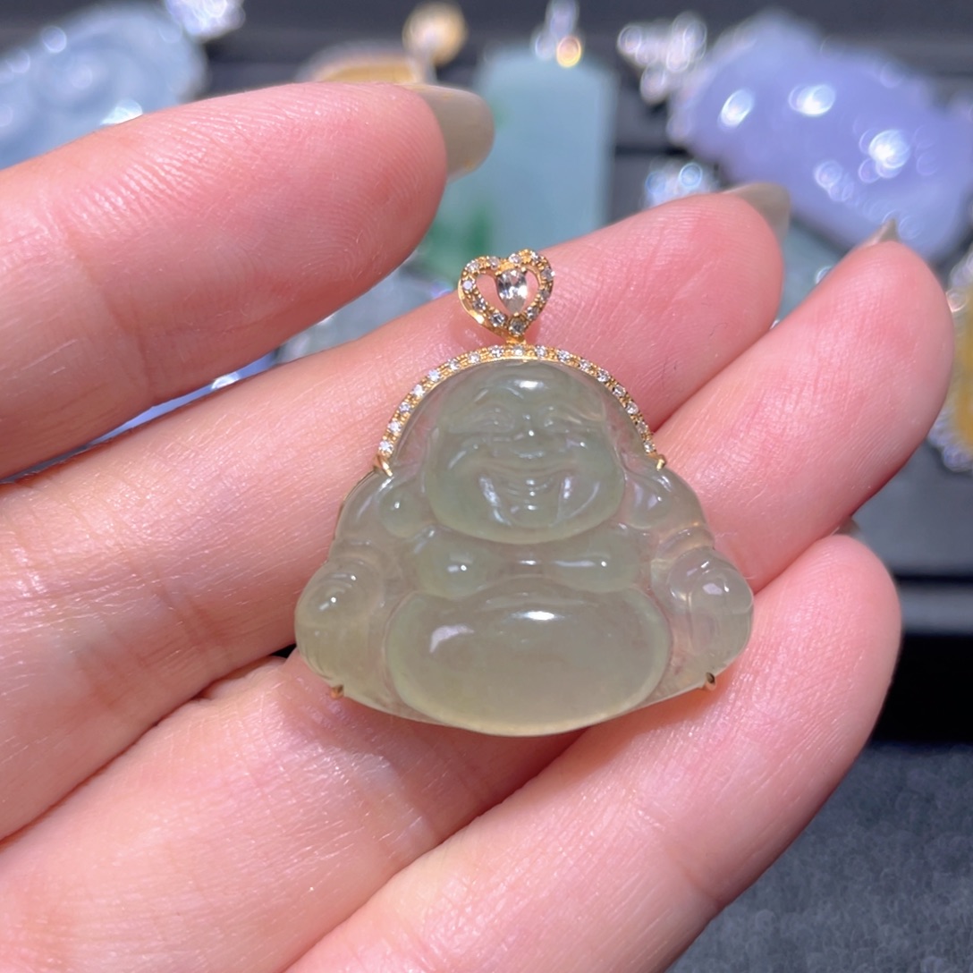 颈饰18K金镶嵌翡翠翡翠