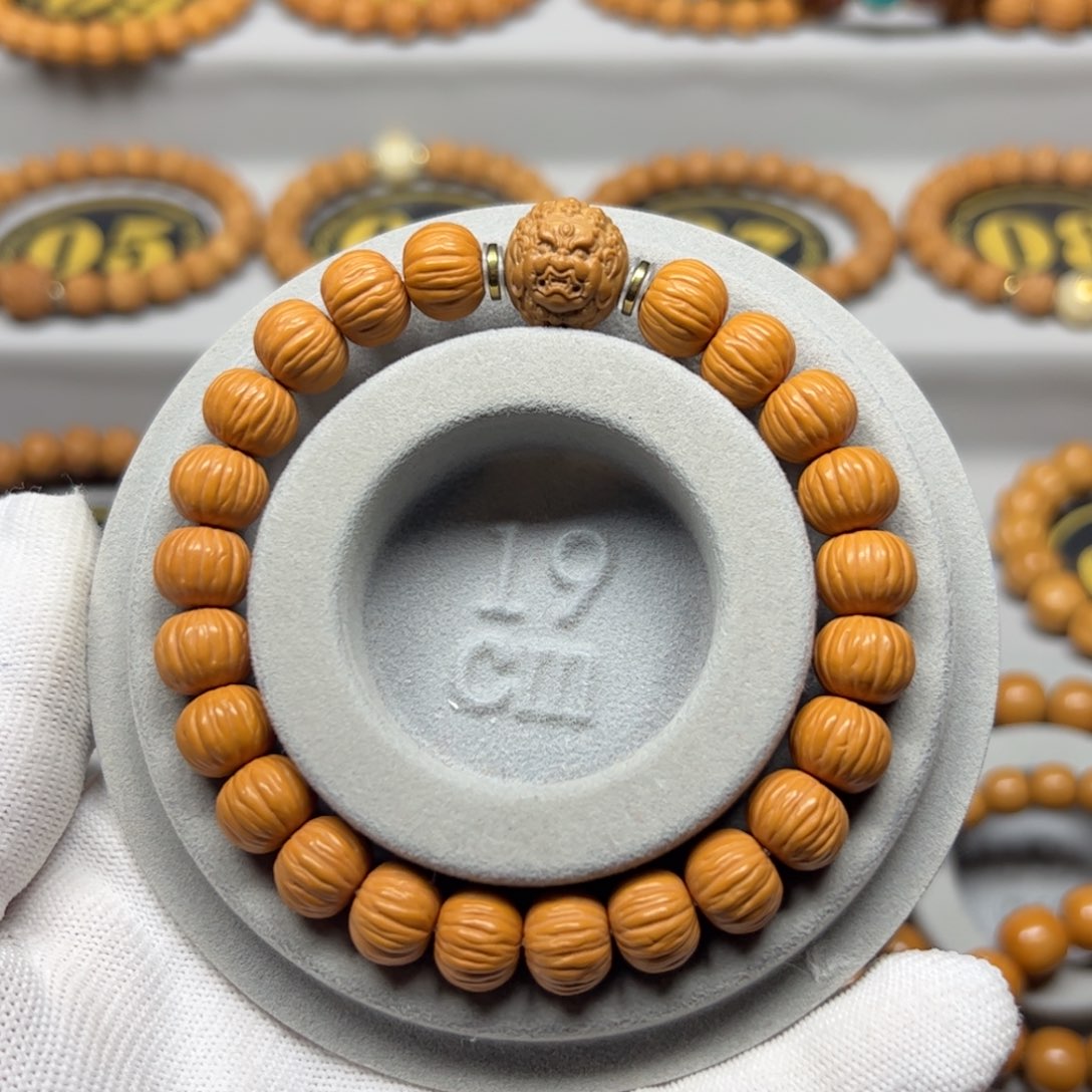 猴头核桃手串老*精修土豪911福利