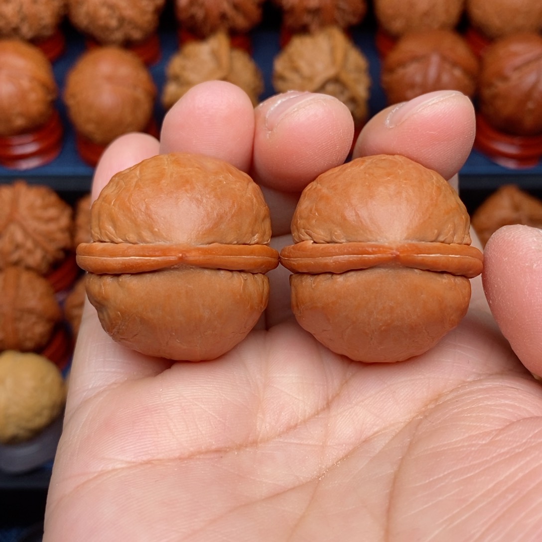 把件文玩核桃手捻野生精品龙胆