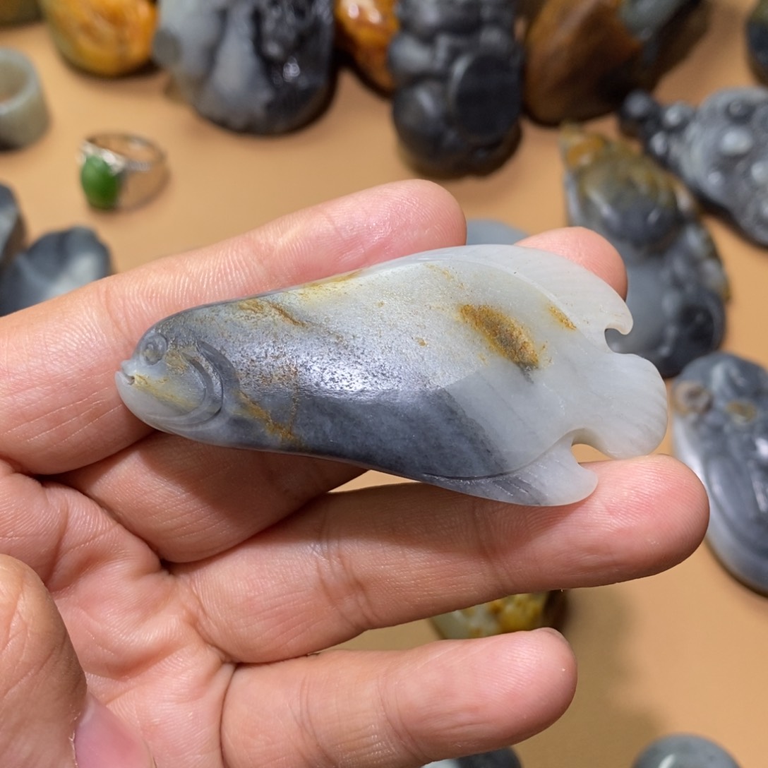 和田玉挂件未镶嵌