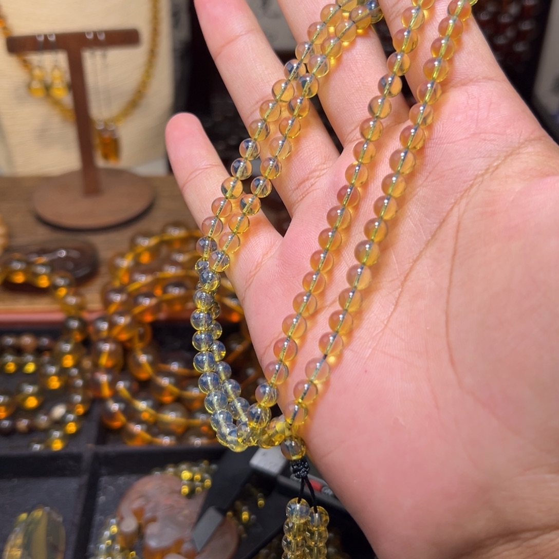 琥珀未镶嵌颈饰5.5mm蓝珀108