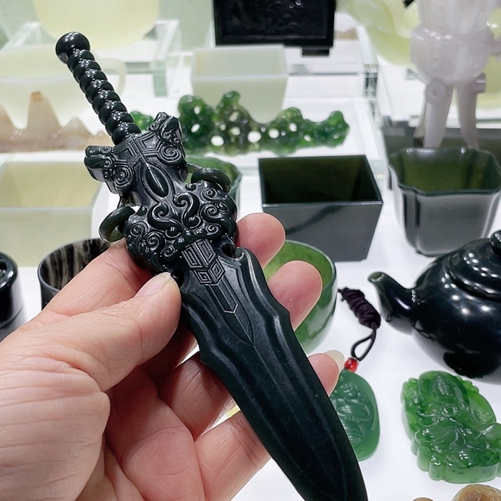 和田玉（青玉）挂件未镶嵌