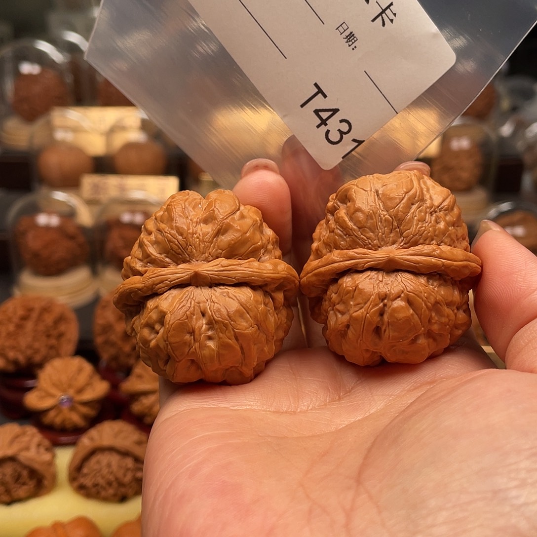 往***生把件文玩核桃蛤蟆41。431