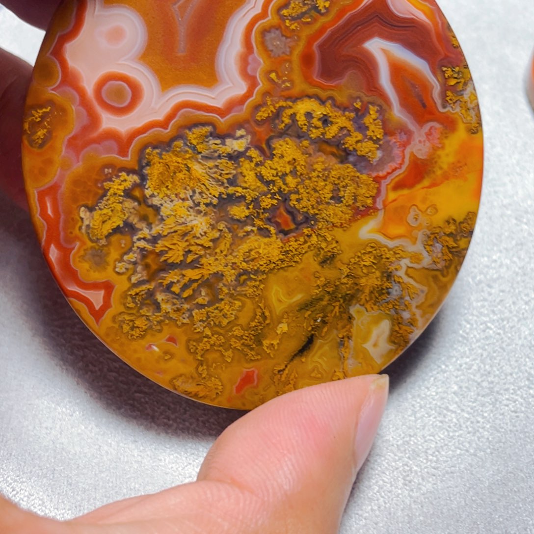 邓***生玛瑙/玉髓玛瑙未镶嵌