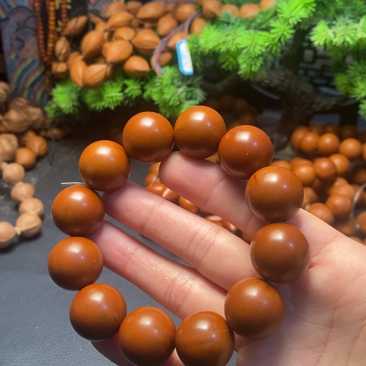 橄榄核手串1.9微瑕光珠