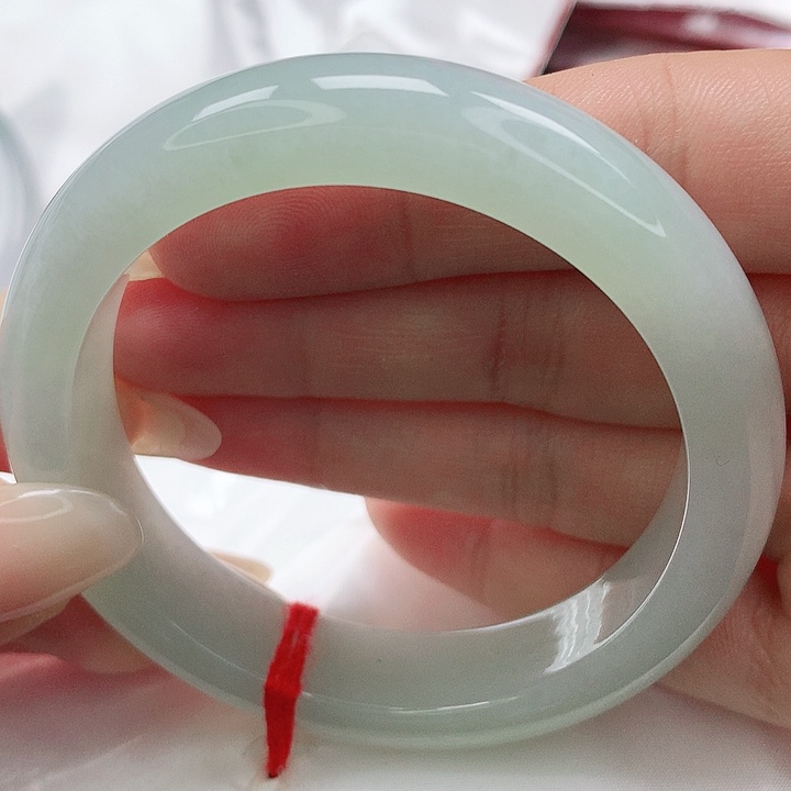 翡翠手镯未镶嵌缅甸天然A货翡翠