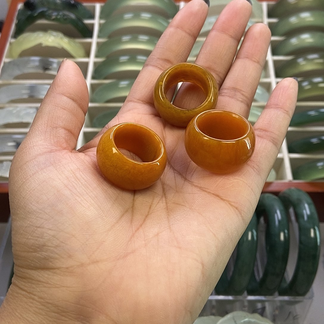 蛇纹石玉手镯未镶嵌多样性发货发一件