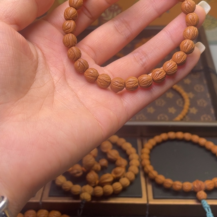 壹***楊手串桃核龙纹涛哥