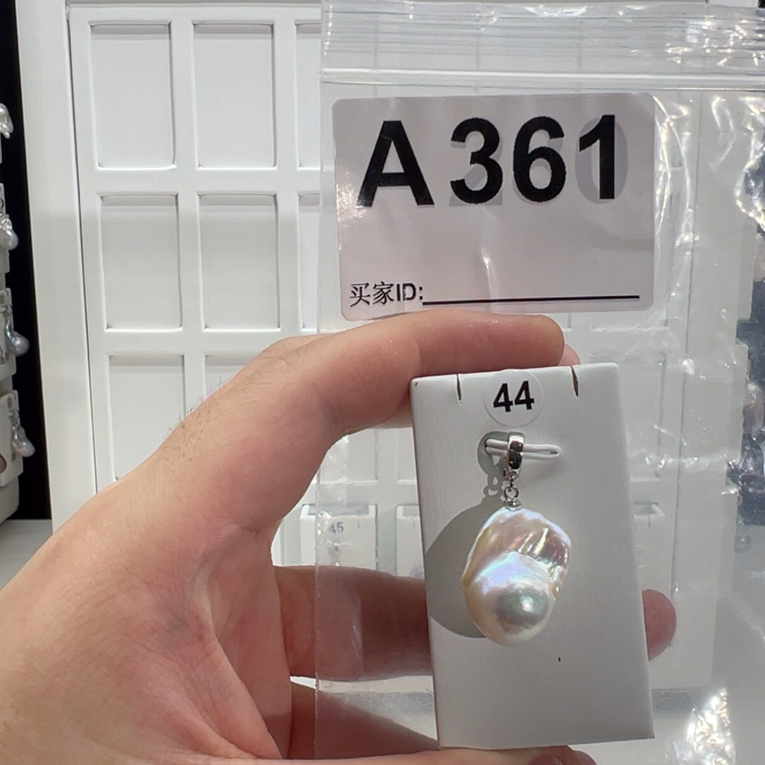 合金颈饰淡水珍珠