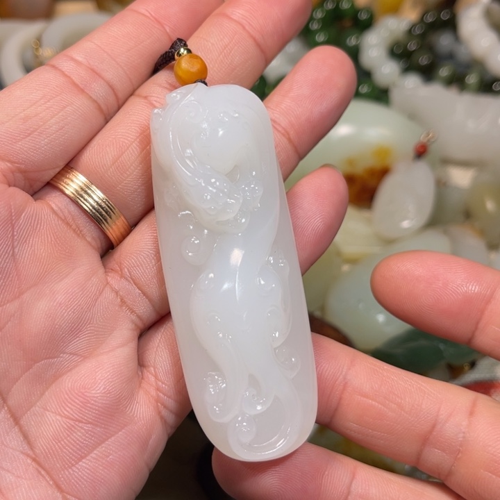 和田玉手串未镶嵌