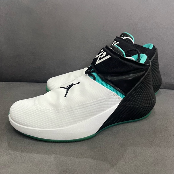 43码/Aj 威少1代/52390/篮球鞋/无原盒/AA2510-103